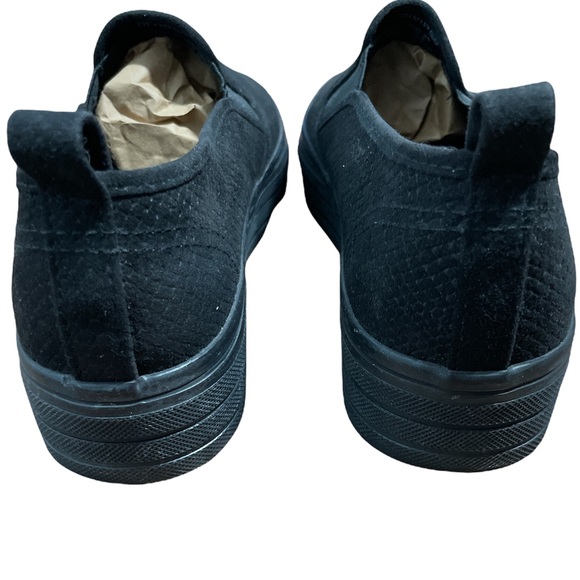 H&M Divided Black Slip on Sneakers Shoes size 39 - Picture 5 of 7